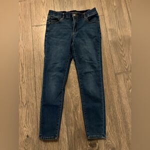 Tahari skinny jeans